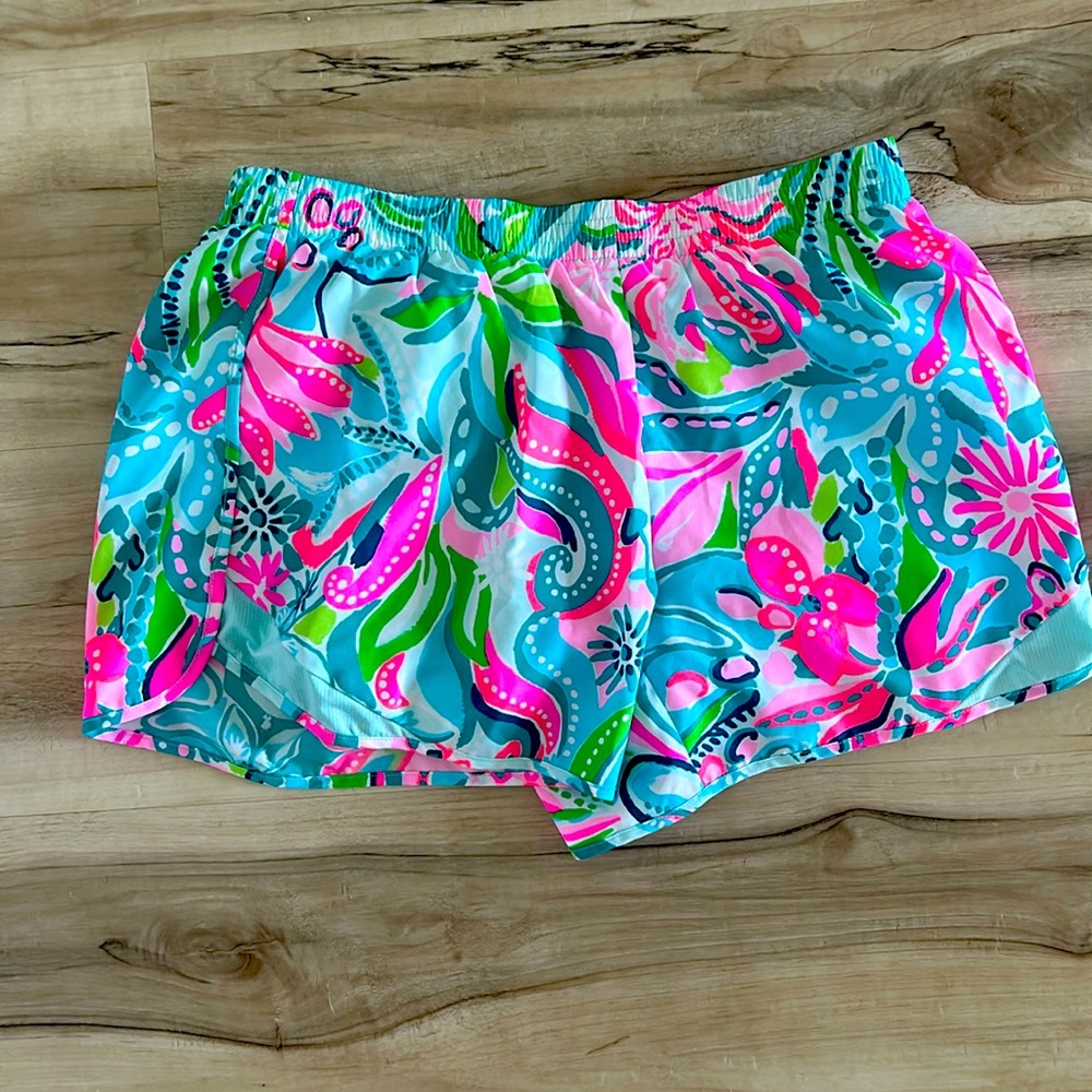 Lilly Pulitzer Luxletic xs shorts